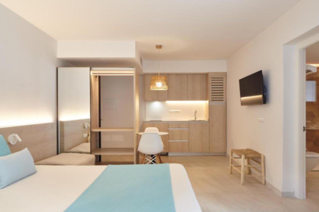 San Miguel Park & Esmeralda Mar Apart-hotel Port de Sant Miguel