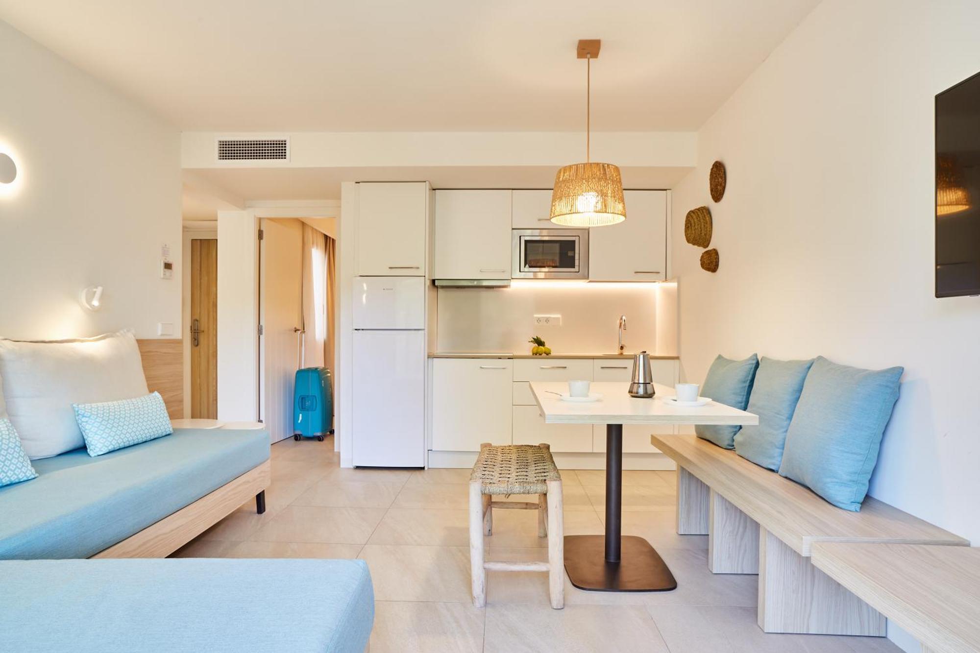 San Miguel Park & Esmeralda Mar Apart-hotel