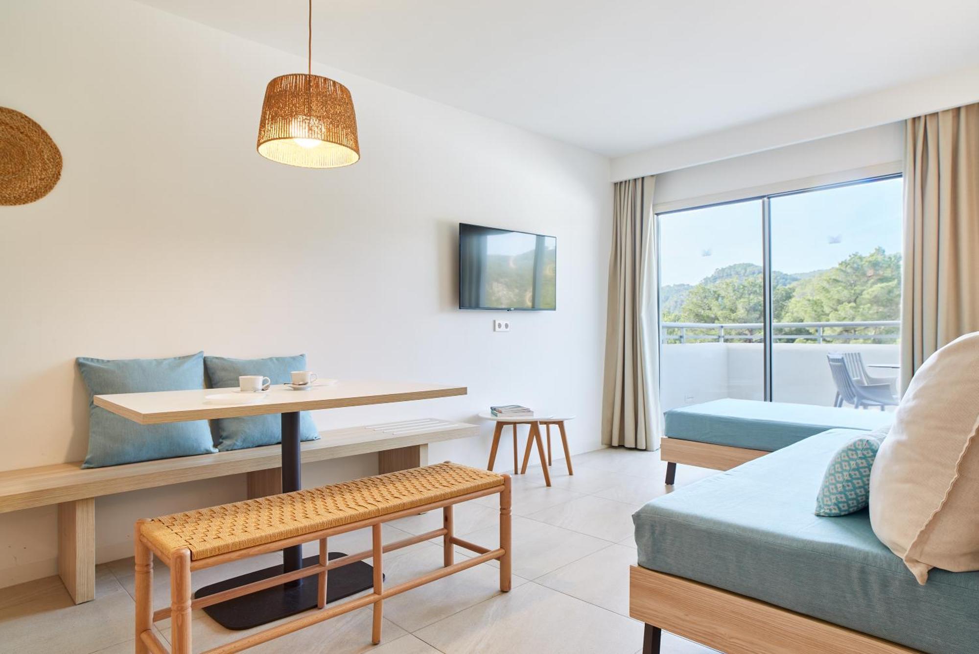 San Miguel Park & Esmeralda Mar Apart-hotel Port de Sant Miguel