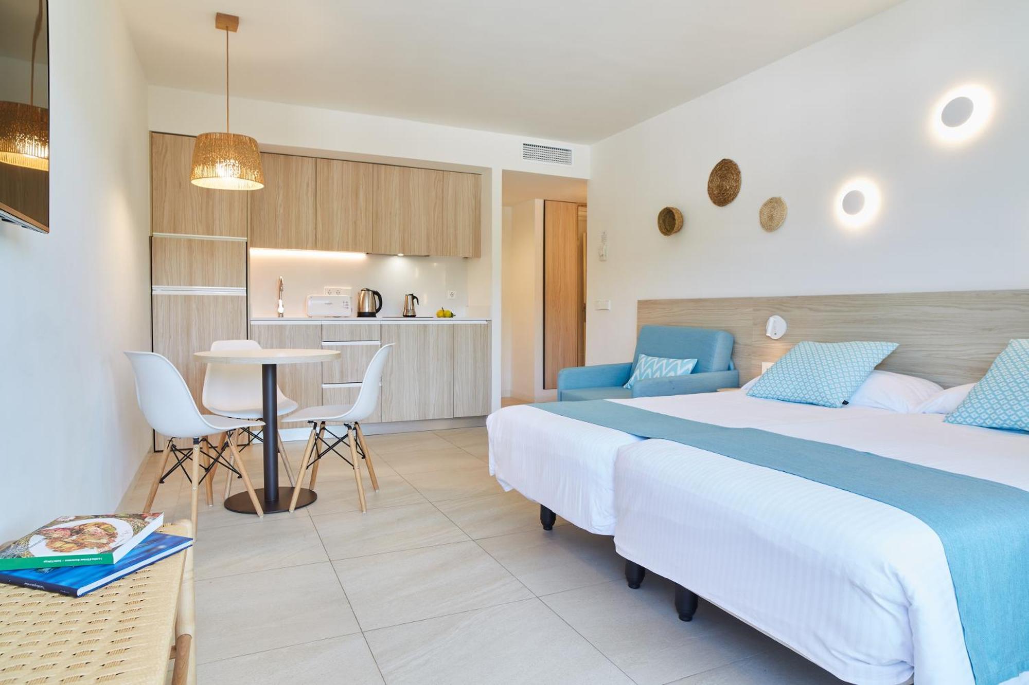 San Miguel Park & Esmeralda Mar Apart-hotel Port de Sant Miguel