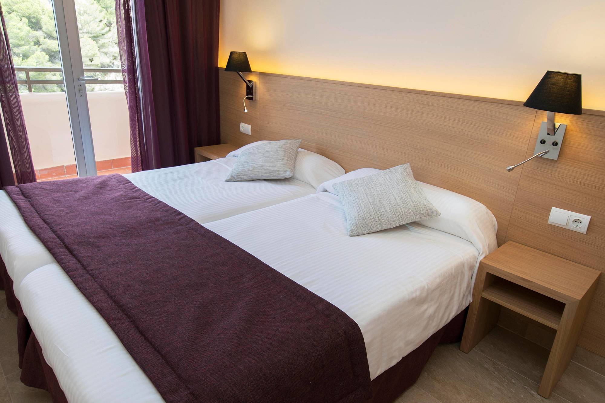 San Miguel Park & Esmeralda Mar Apart-hotel